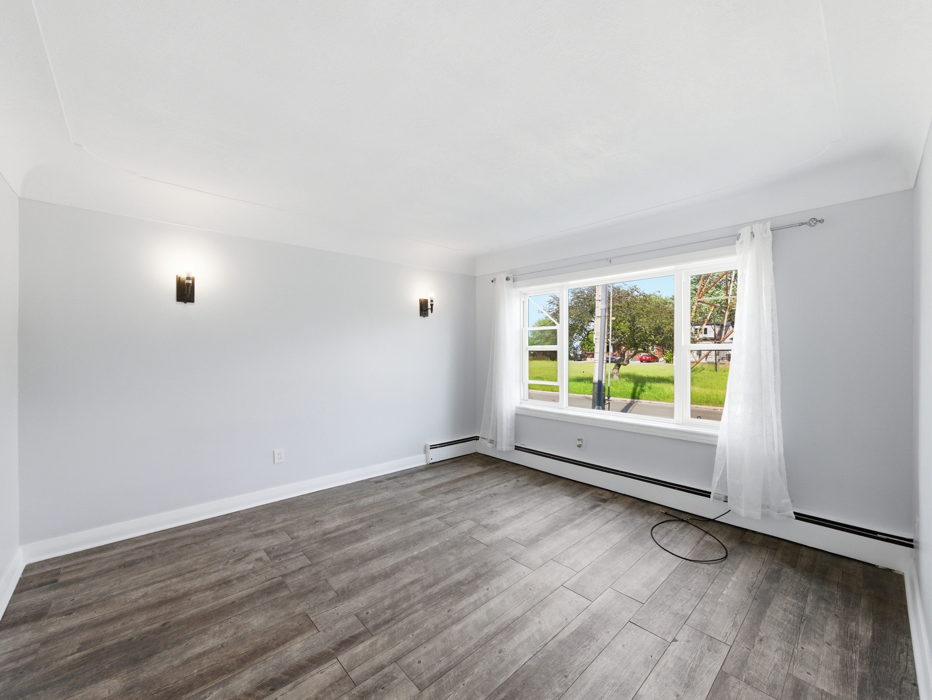 309 Strathearne Avenue - 2